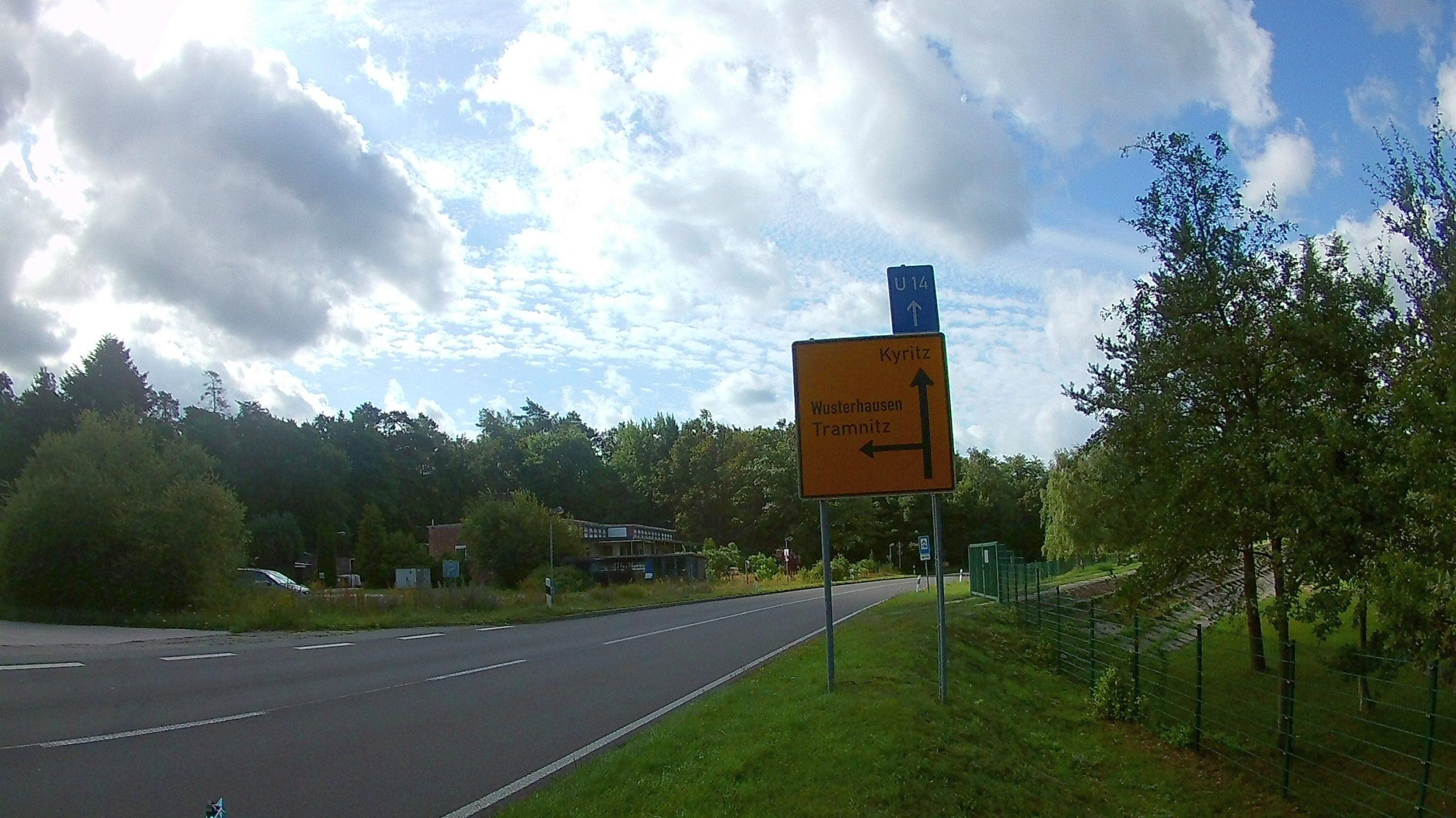 Kyritzer-Seenplatte-Staudamm-112