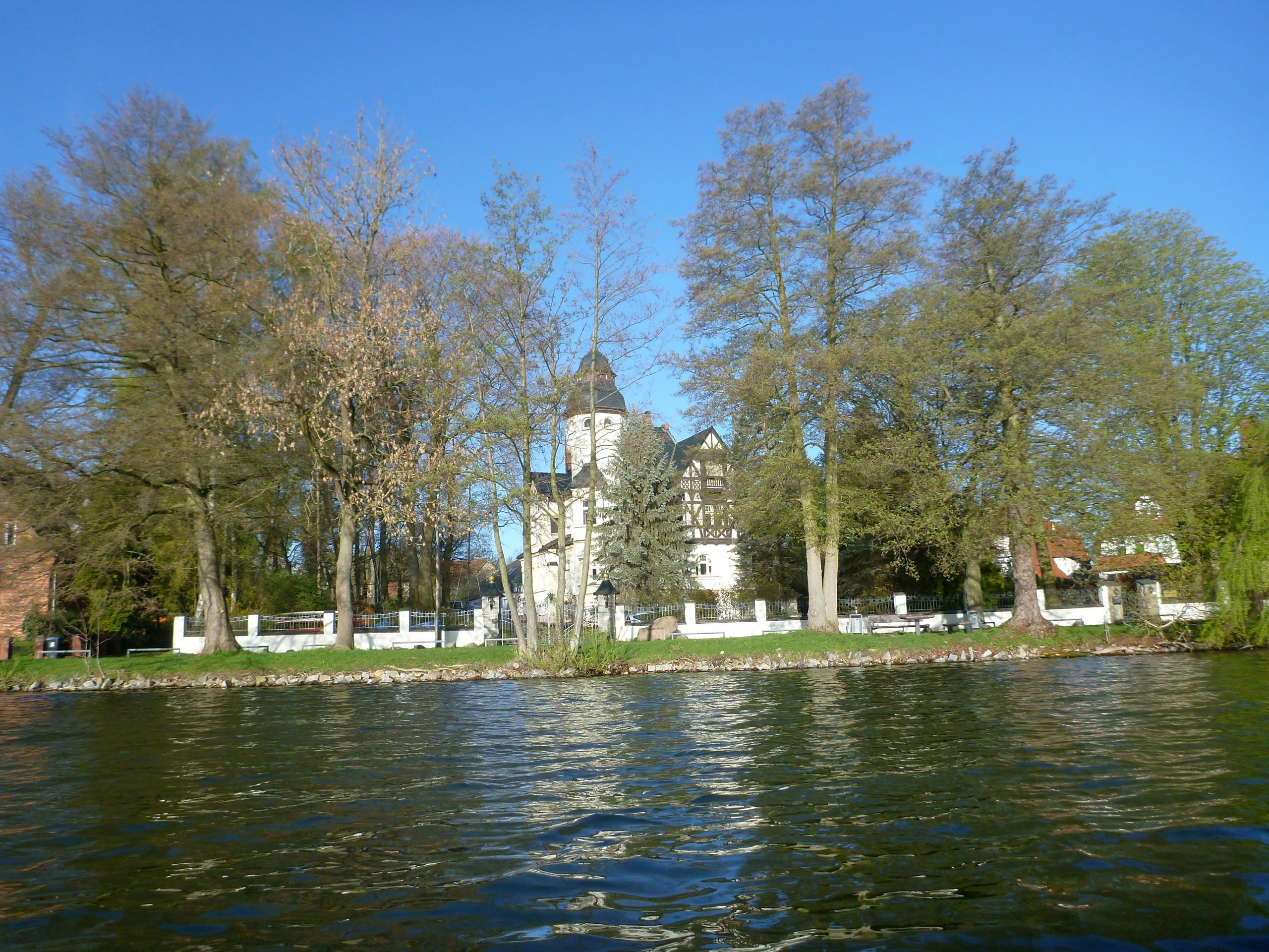 Schweriner-See-Inseln-Schloss-Stein-013
