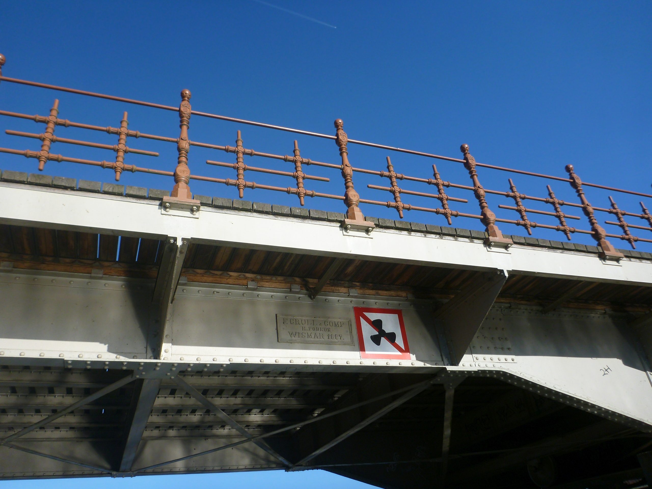 Schweriner-See-Inseln-Schloss-Stein-041