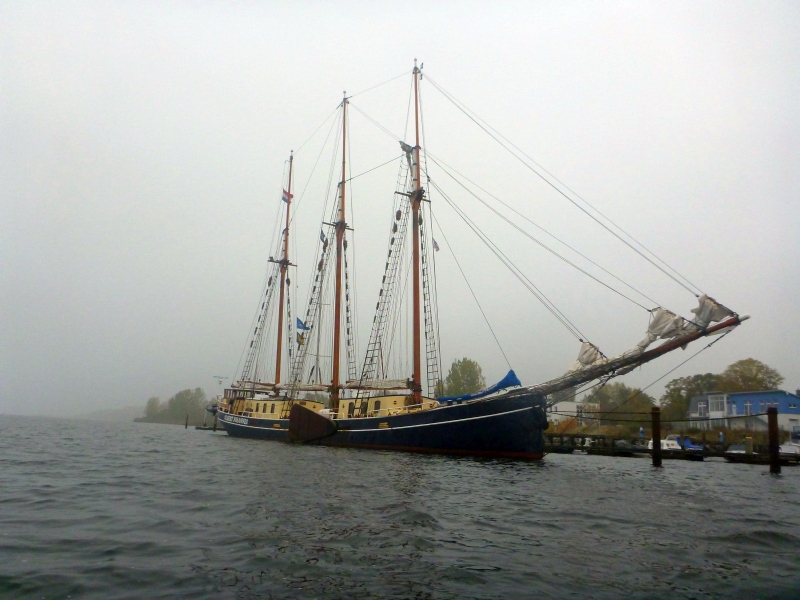 hro1-de-oktober-hafenrundfahrt-segler-albert-johannes