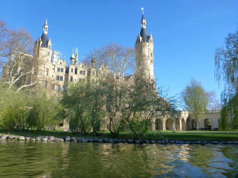 Schweriner-See-Inseln-Schloss-Stein-Titel